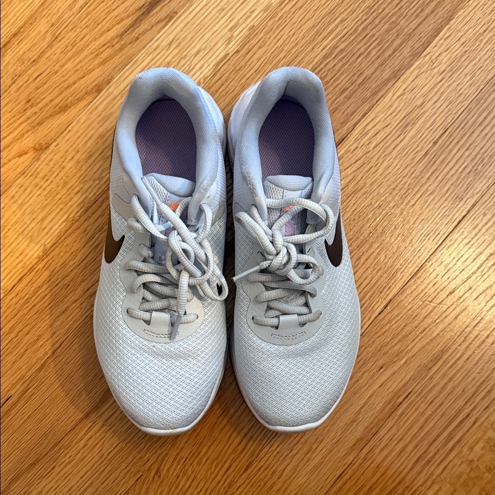 Nike Gray and Purple Sneakers